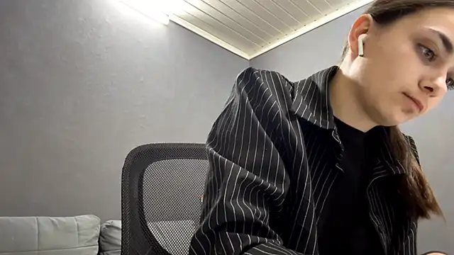 SarahHeadly Live XXX Chat