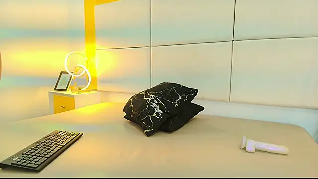 KatsuraRen's Live XXX Chat