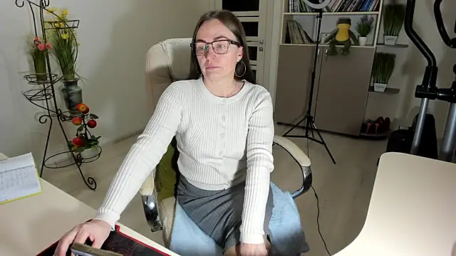 Vika73 Chat XXX in diretta