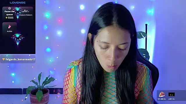 Sarasavage Chat XXX in diretta