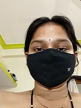 Priyanka_30のライブXXXチャット