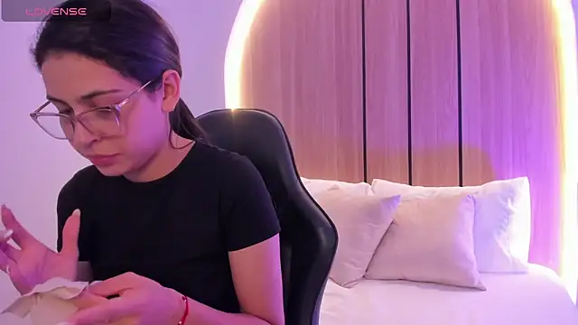 desireee_ Chat XXX live