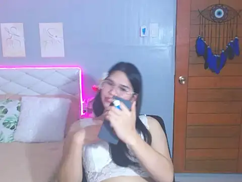 XXX chat uživo modela alianabrooks