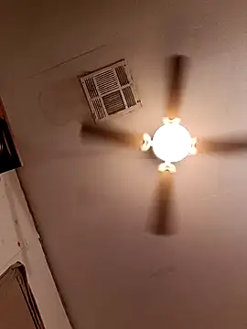 snowbird1117のライブXXXチャット