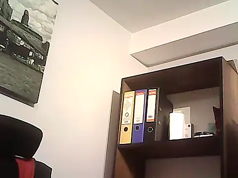 mastercharisma35 Adlı Modelin Canlı XXX Sohbeti