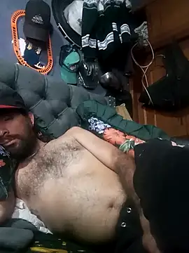 XXX chat uživo modela hairy_mannn