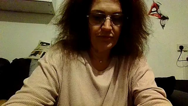 RubyyRosee Chat XXX in diretta