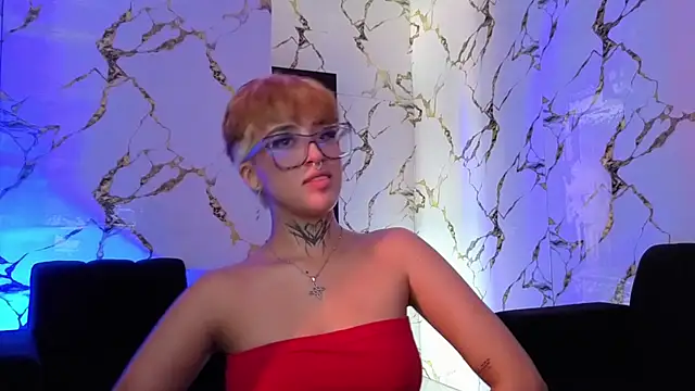 Rebeka-baker Chat XXX in diretta