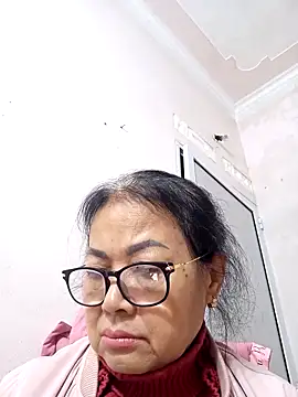 Hotestloven Live XXX chat