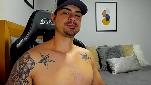 Dante_Storm Adlı Modelin Canlı XXX Sohbeti