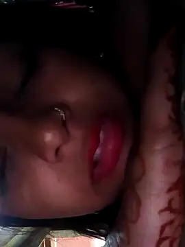 heena3355's Live XXX Chat