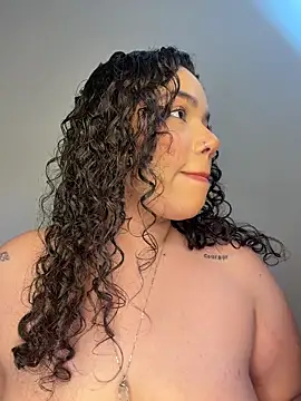 krisstenSantos: απευθείας συνομιλία ΧΧΧ