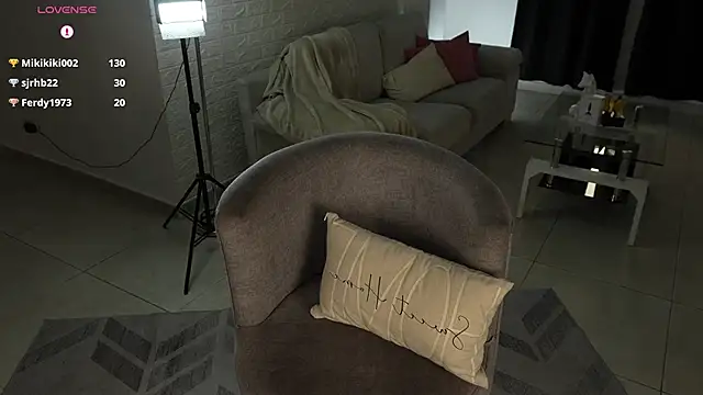 GiaFaaris লাইভ XXX চ্যাট