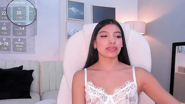 Tiffany_Low – Naživo XXX chat