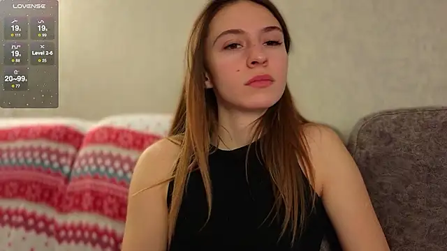 Chat +18 de LovelyKatea ao vivo