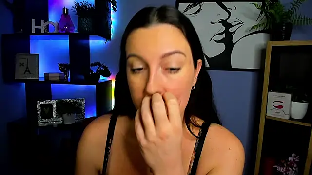 Chatroom XXX en direct de FUN_AMI