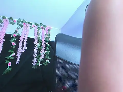 nicolfontana_のライブXXXチャット