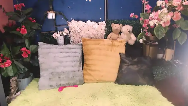 Czat XXX na żywo – Littleindianmilf