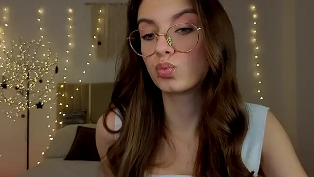 Real_cutie1 即時 XXX 聊天