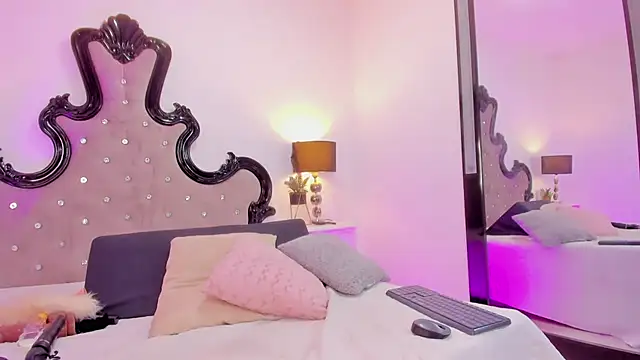 laqquishax Adlı Modelin Canlı XXX Sohbeti