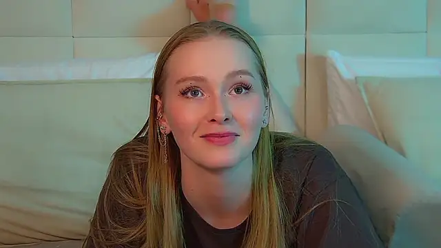 AgataFoxley's Live XXX Chat