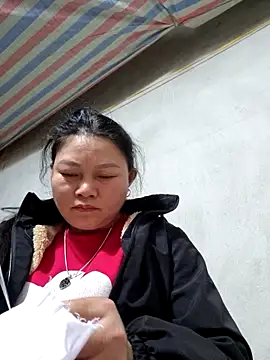 yoowwmr's Live XXX Chat