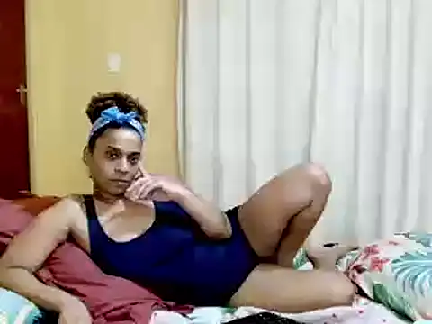 Chatroom XXX en direct de MiZzCreator