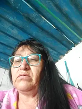 Chatroom XXX en direct de clarita_01