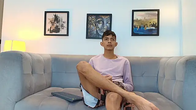 Show modela PRETTY_SEX1 na web-kameri