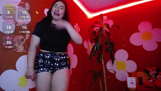 dollspicyのライブXXXチャット