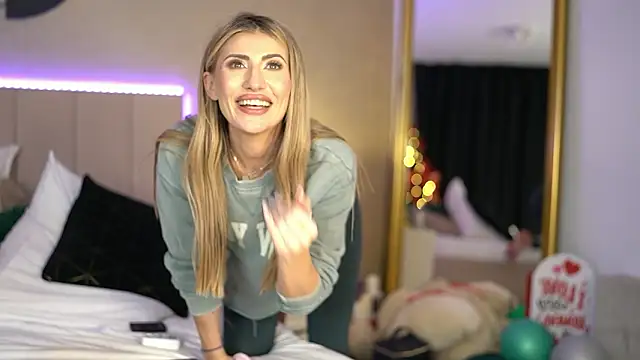 EvellineClaire Chat XXX in diretta