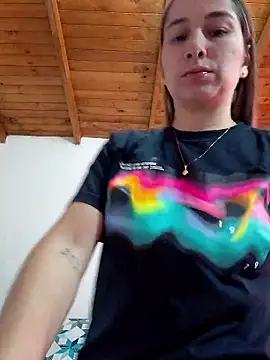 Czat XXX na żywo – Iris_love18