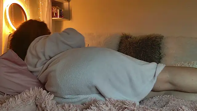 KatBigBum 现场XXX聊天