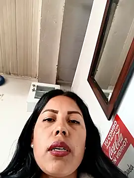 _andrea30 现场XXX聊天