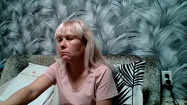 Sembang XXX Secara Langsung sakura_blonde