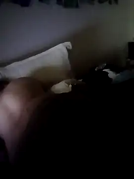 k1oudE Chat XXX in diretta