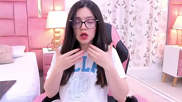 ArianaFranco – Naživo XXX chat