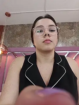 EmmaSulivan 现场XXX聊天