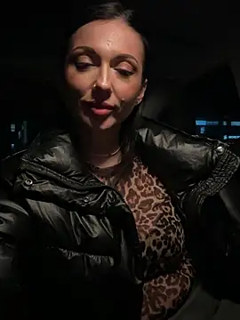 Succubus-Magdalena Chat XXX live