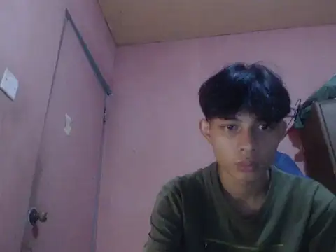 Kyoshi_19's Live XXX Chat