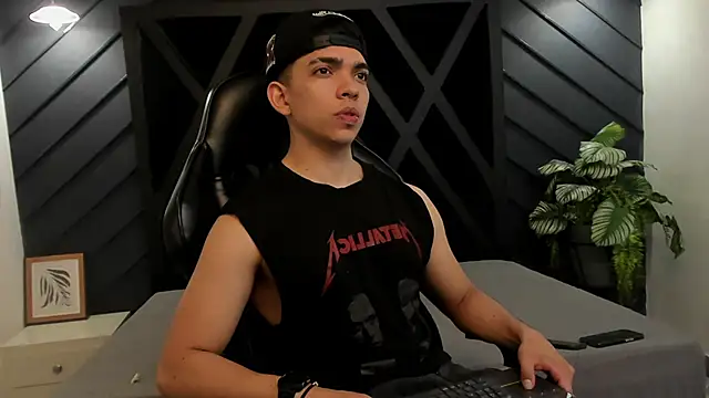 Živý XXX chat Julian_Mercier