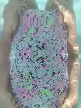 ArielBlossom___ 现场XXX聊天