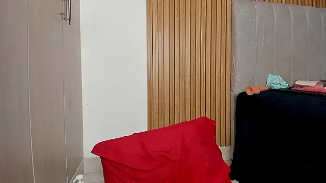 TiifanyGrey Chat XXX in diretta