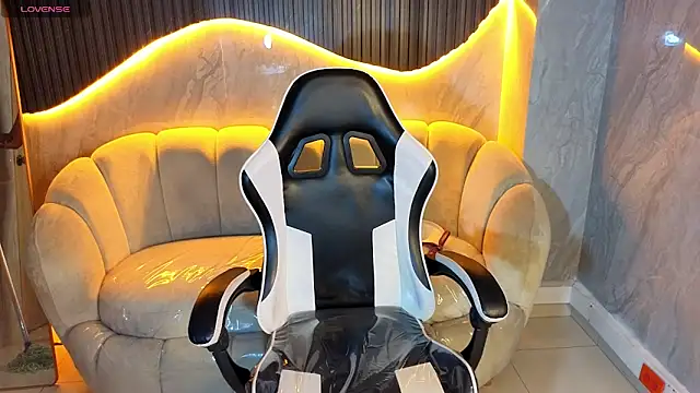 Stefany_Tx – Naživo XXX chat