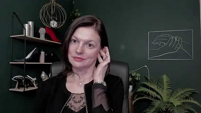 VivianWILD Chat XXX in diretta