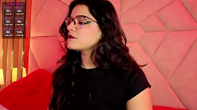 ValerieKay_ Chat XXX live