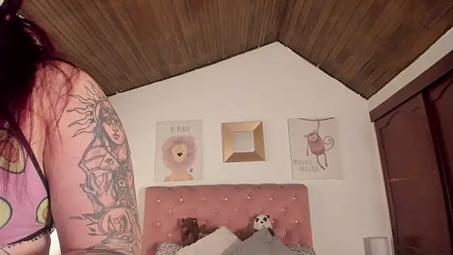 แชท XXX สดของ CelessteRedds