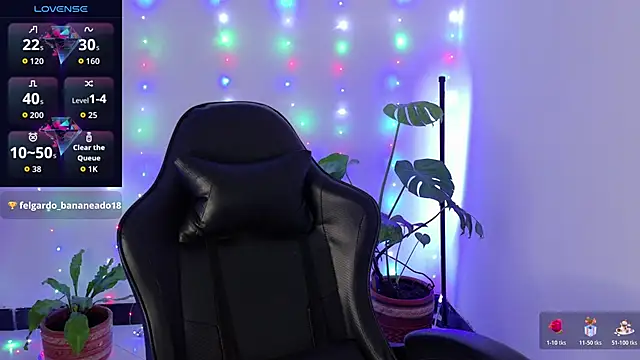 Sarasavage Chat XXX live