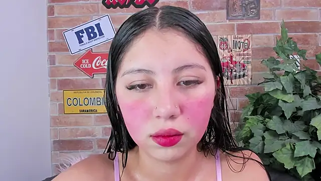 misss_luxury 现场XXX聊天