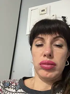 LadyLuxLover 라이브 XXX 채팅